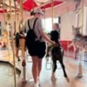 Meet your Posher, Kendra